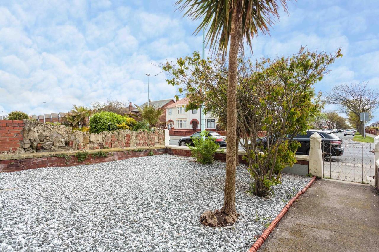 Cherry Property - Cherry Suite Blackpool Eksteriør billede